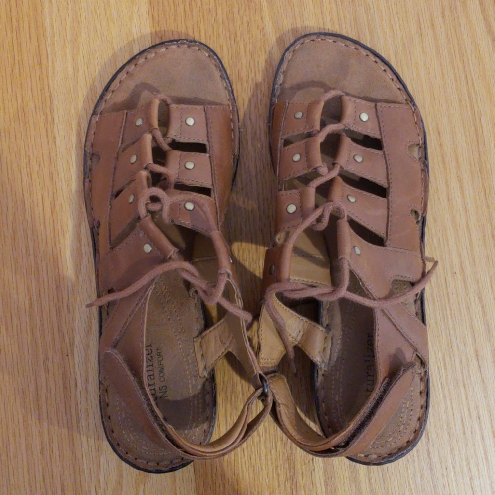 Naturalizer Sandles